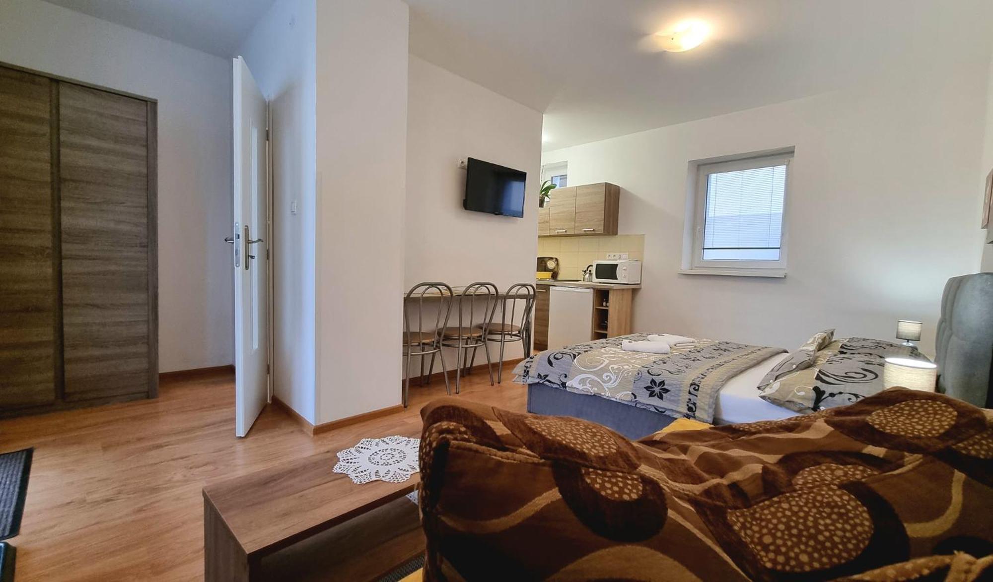 Apartmany Miluska Bešeňová Cameră foto